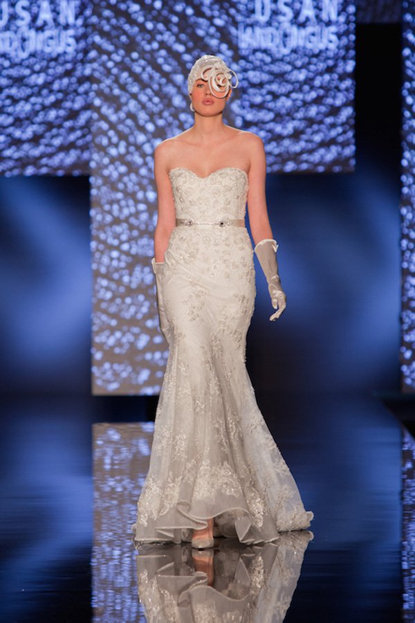 Lusan Mandongus 2025品牌婚纱秀