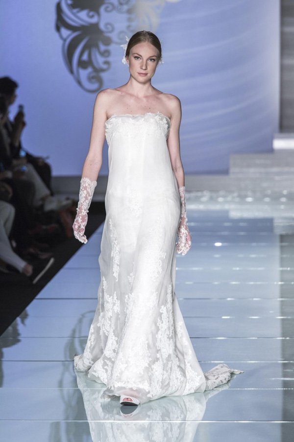 Lusan Mandongus 2025品牌婚纱秀