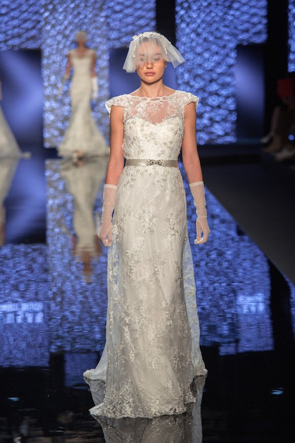 Lusan Mandongus 2025品牌婚纱秀