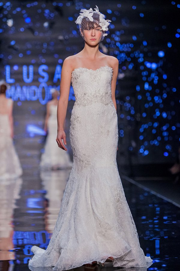 Lusan Mandongus 2025品牌婚纱秀