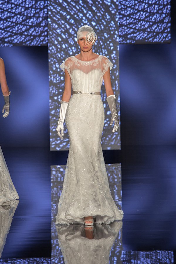 Lusan Mandongus 2025品牌婚纱秀