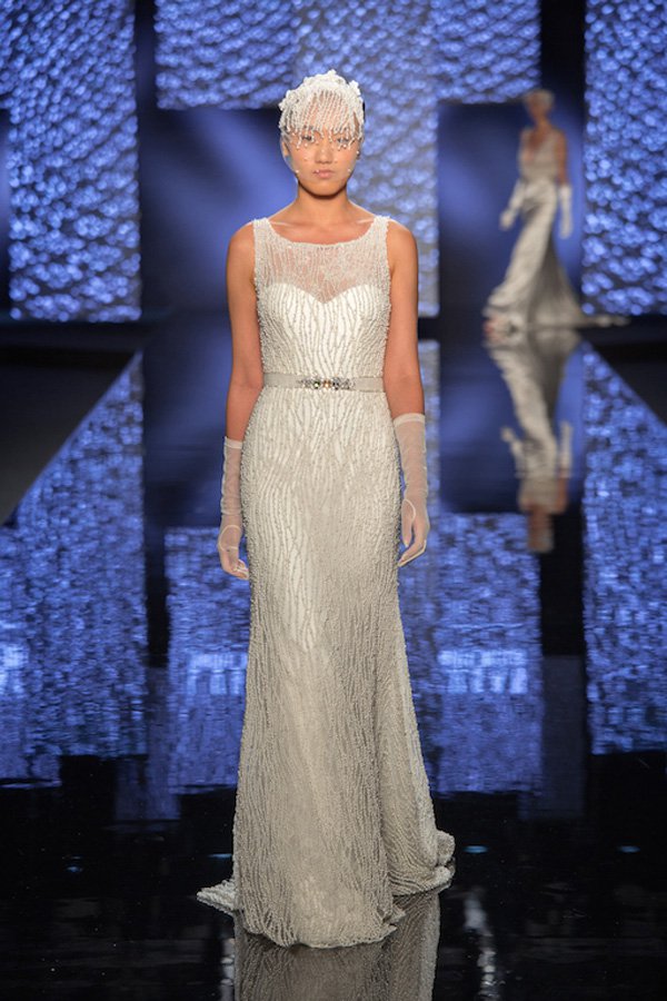 Lusan Mandongus 2025品牌婚纱秀