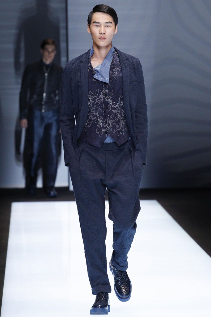 Emporio Armani 2025米兰时装发布会男装秀