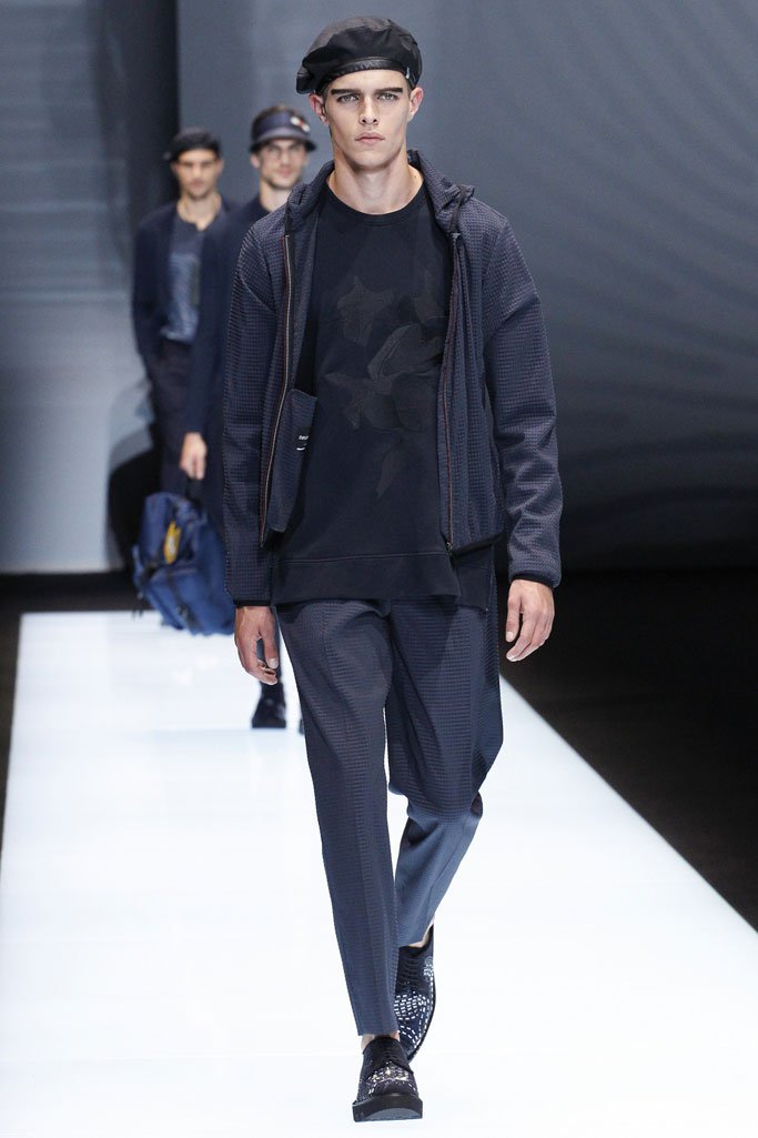 Emporio Armani 2025米兰时装发布会男装秀