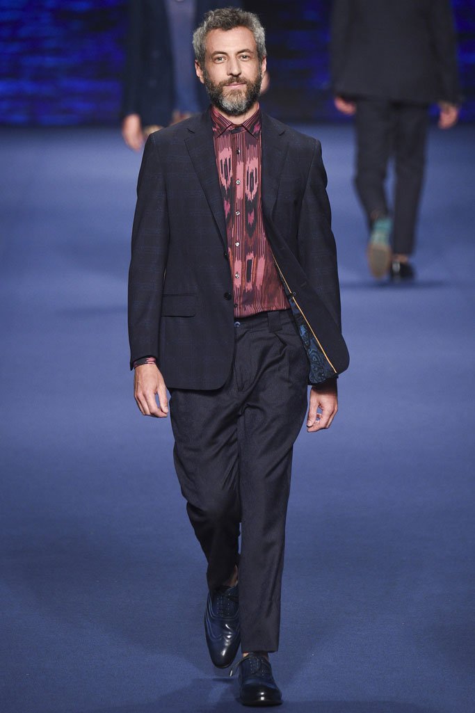 Etro（艾特罗）2025米兰时装发布会男装秀