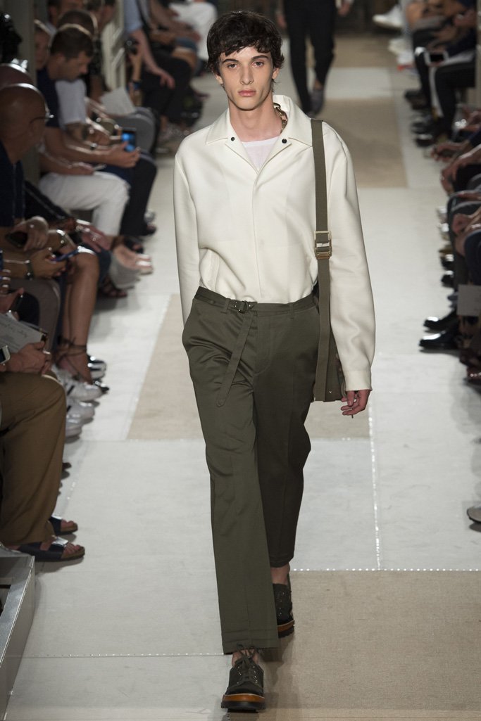 Valentino（华伦天奴）2025巴黎时装发布会男装秀