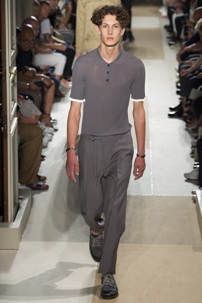 Valentino（华伦天奴）2025巴黎时装发布会男装秀