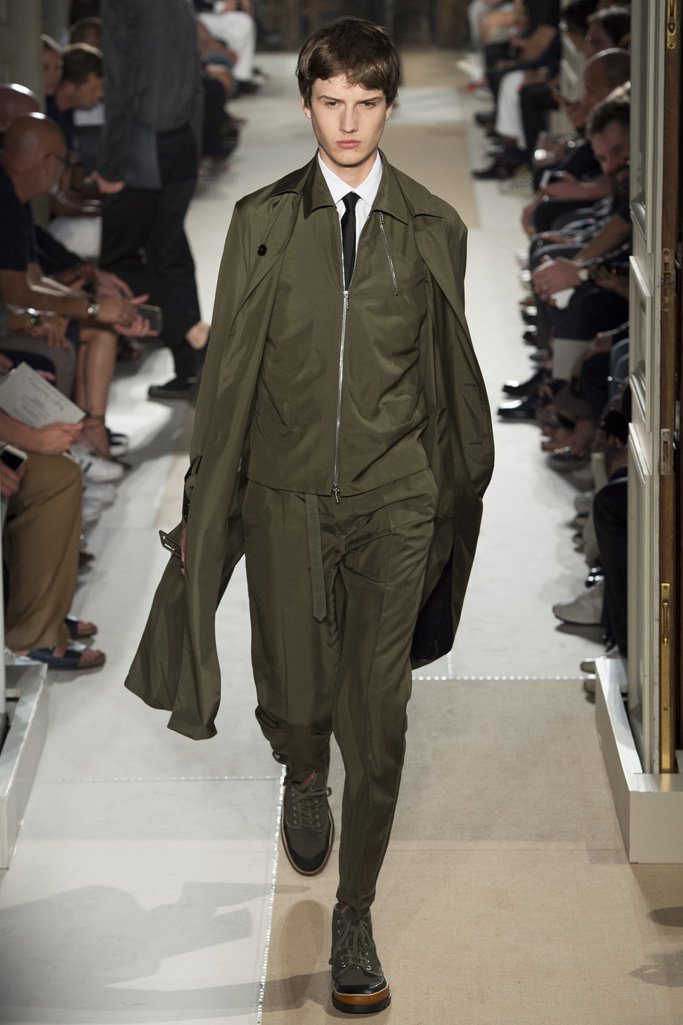 Valentino（华伦天奴）2025巴黎时装发布会男装秀