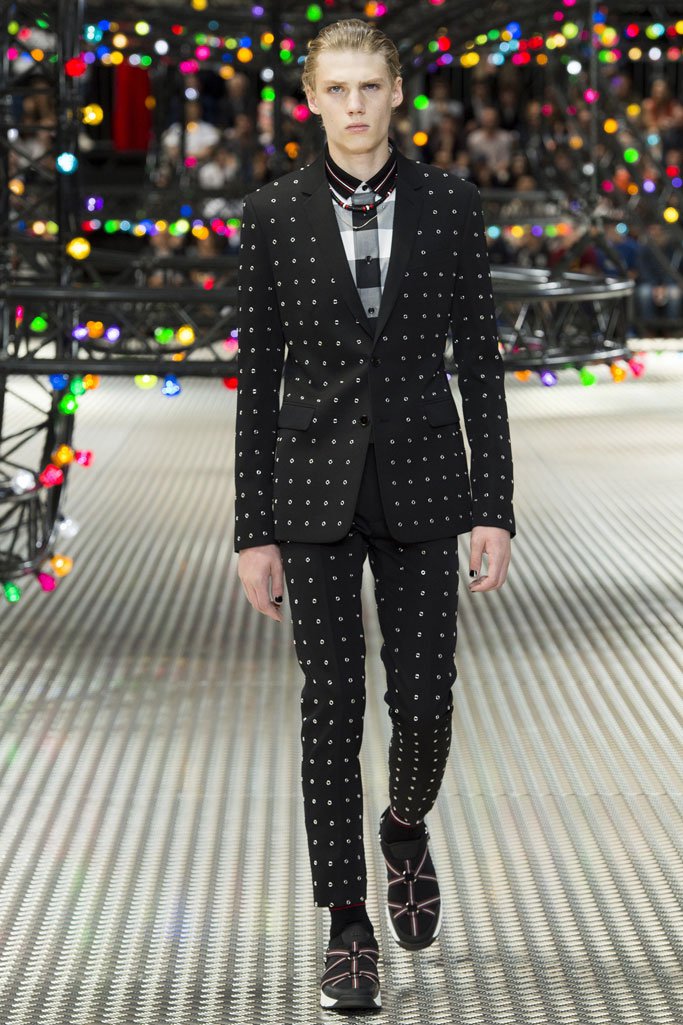 Dior Homme 2025巴黎时装发布会男装秀