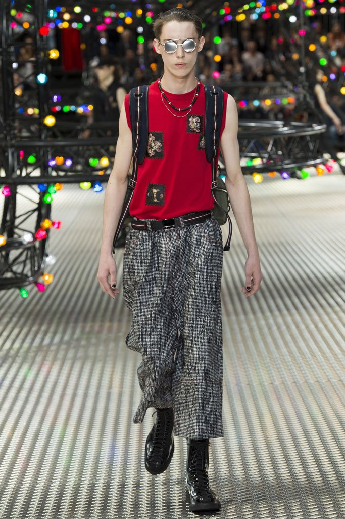 Dior Homme 2025巴黎时装发布会男装秀