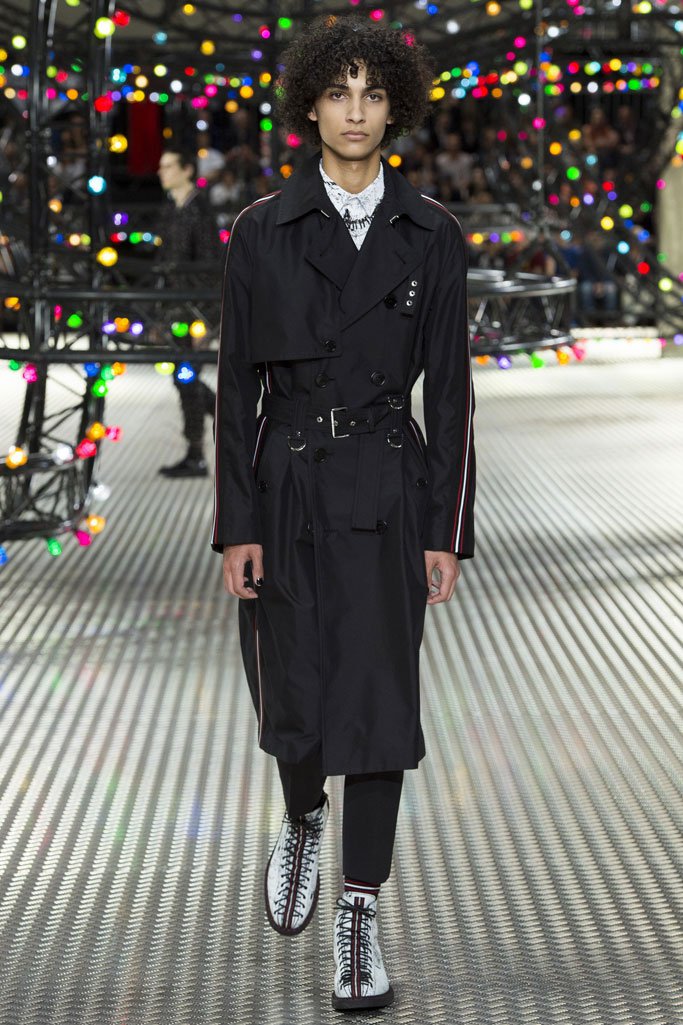 Dior Homme 2025巴黎时装发布会男装秀