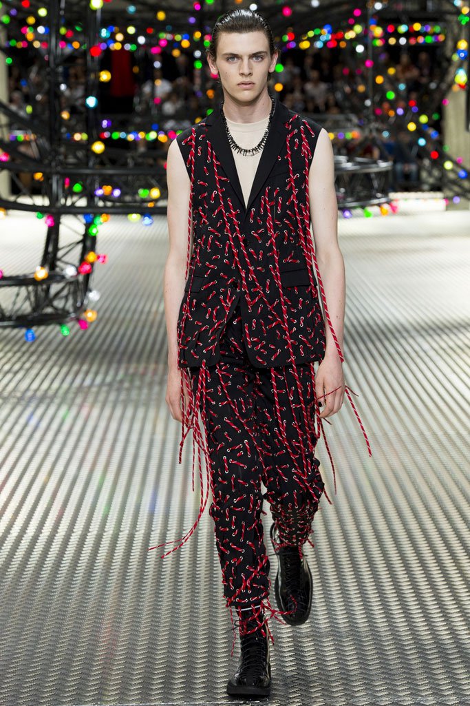 Dior Homme 2025巴黎时装发布会男装秀