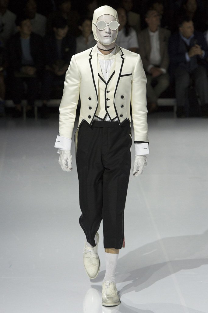 Thom Browne（汤姆·布朗）2025巴黎时装周男装秀