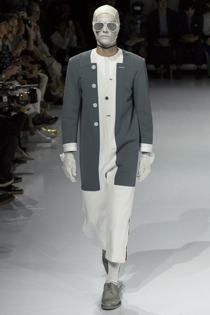 Thom Browne（汤姆·布朗）2025巴黎时装周男装秀