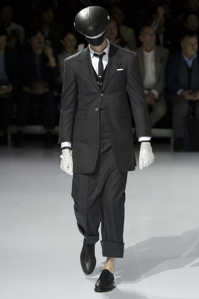 Thom Browne（汤姆·布朗）2025巴黎时装周男装秀