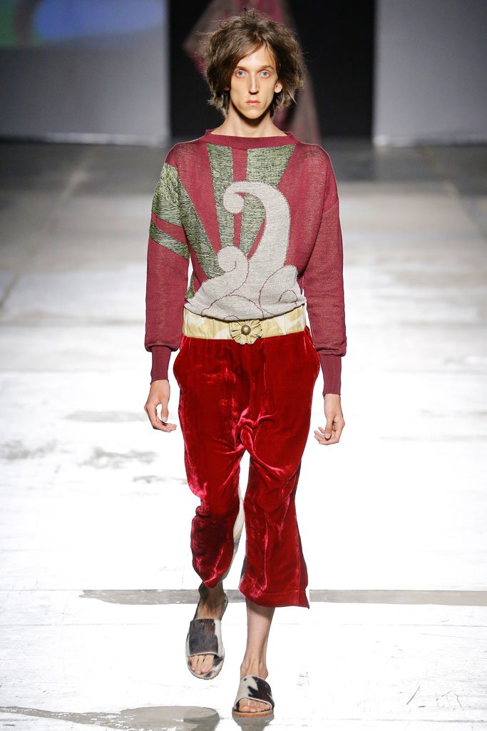 Vivienne Westwood 2025米兰男装发布会男装秀