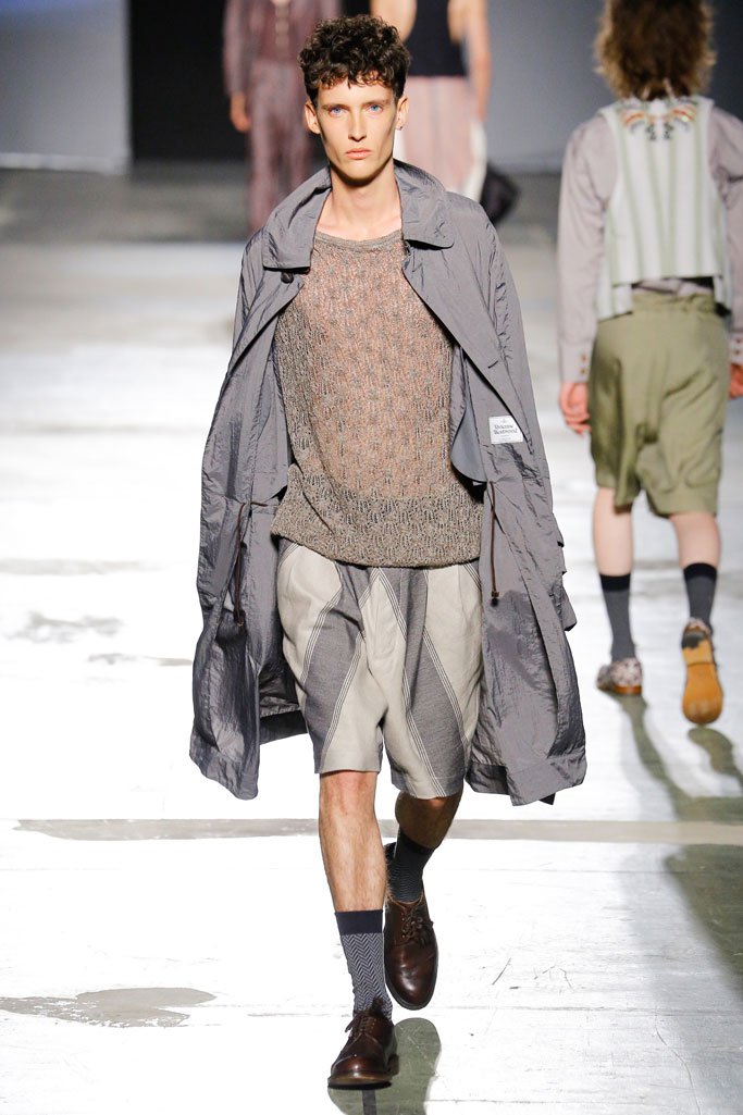 Vivienne Westwood 2025米兰男装发布会男装秀