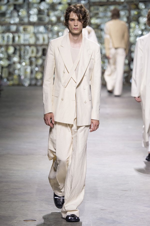 Dries Van Noten（德赖斯·范诺顿）2025巴黎时装男装秀