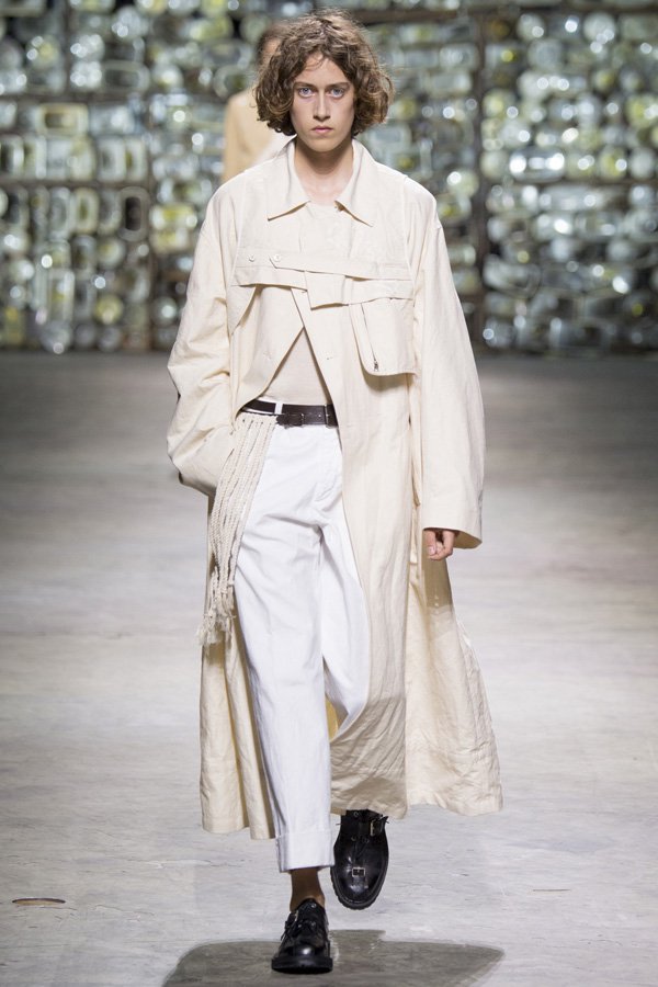 Dries Van Noten（德赖斯·范诺顿）2025巴黎时装男装秀
