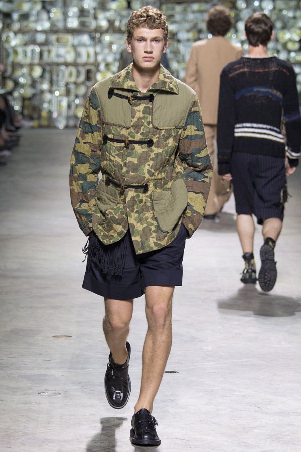 Dries Van Noten（德赖斯·范诺顿）2025巴黎时装男装秀