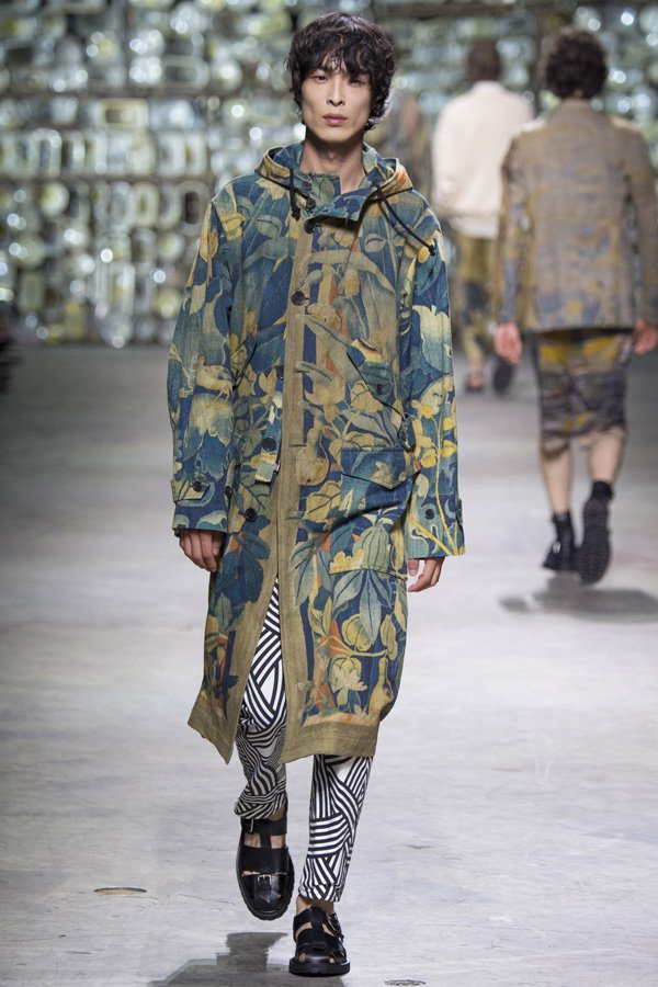 Dries Van Noten（德赖斯·范诺顿）2025巴黎时装男装秀