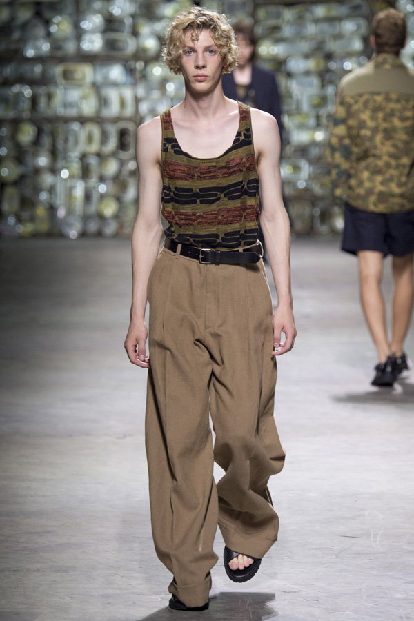 Dries Van Noten（德赖斯·范诺顿）2025巴黎时装男装秀