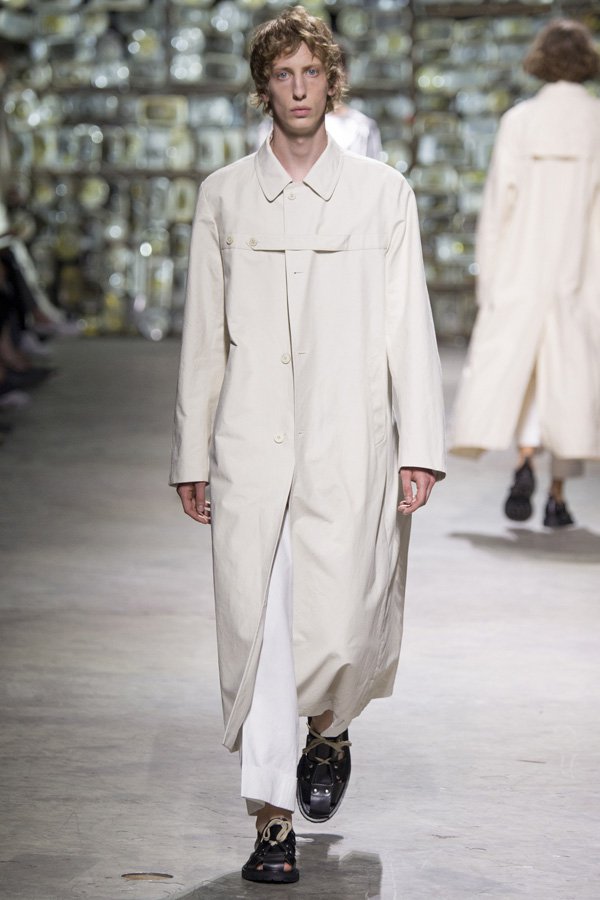 Dries Van Noten（德赖斯·范诺顿）2025巴黎时装男装秀