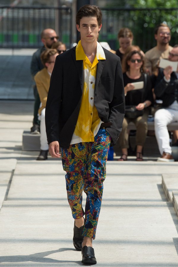 Issey Miyake（三宅一生）2025巴黎男装周男装秀