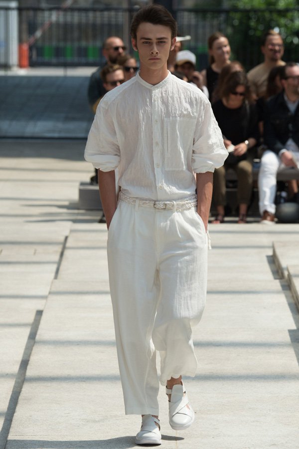 Issey Miyake（三宅一生）2025巴黎男装周男装秀