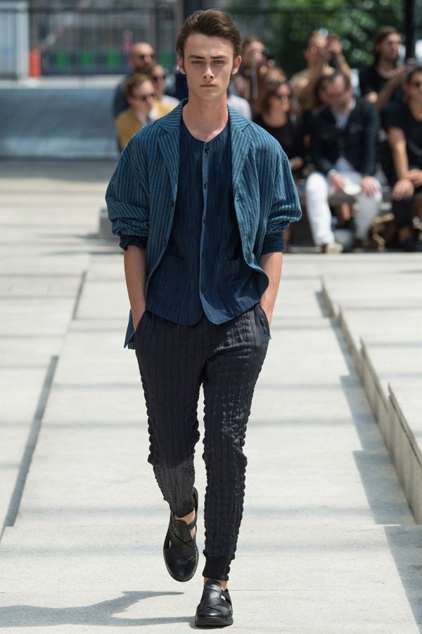 Issey Miyake（三宅一生）2025巴黎男装周男装秀