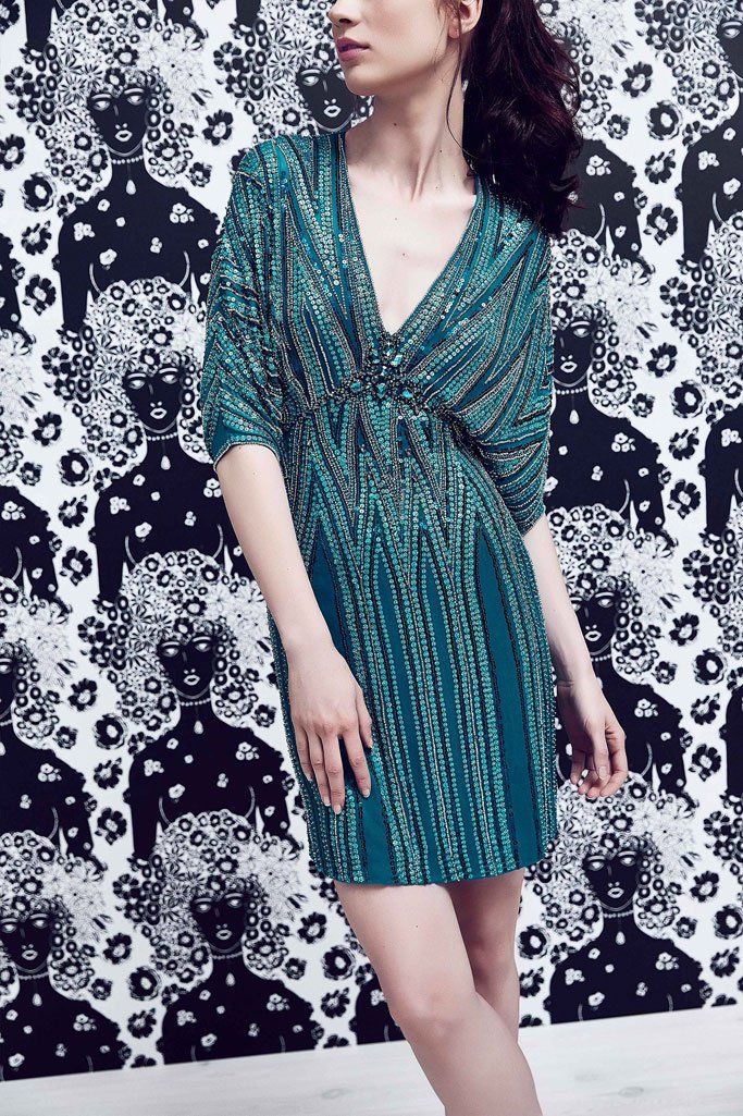 Jenny Packham（珍妮·帕克汉）2025早春Lookbook