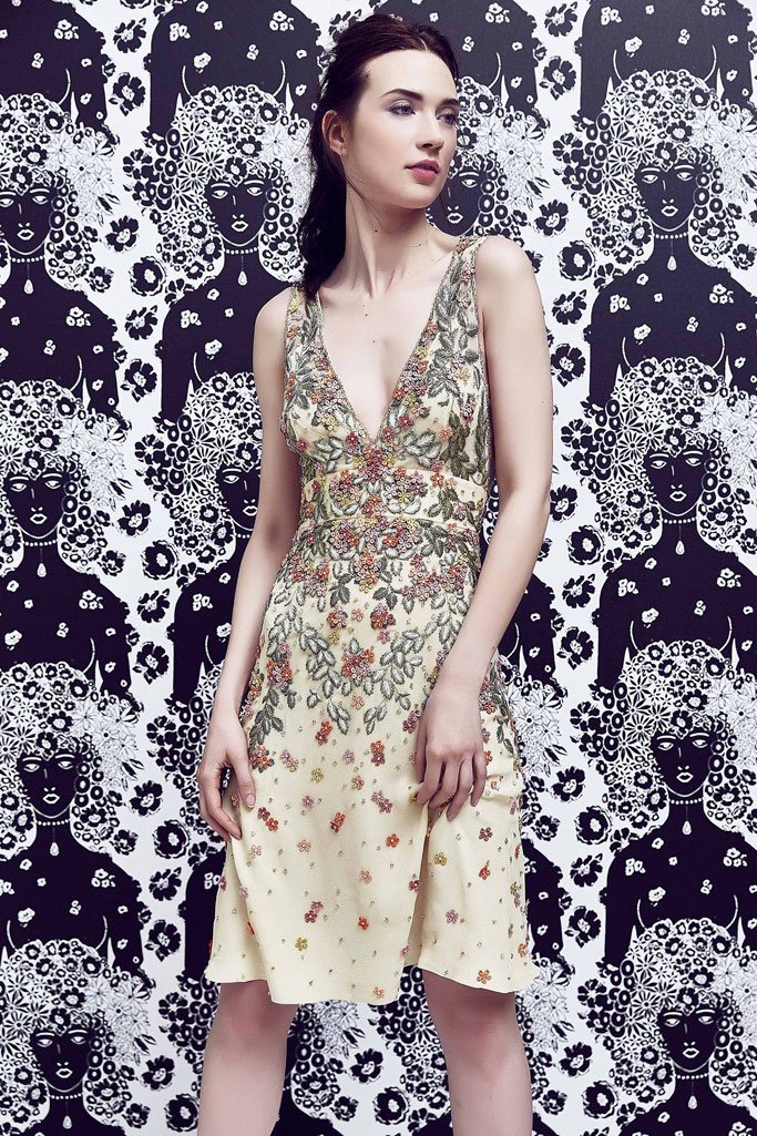 Jenny Packham（珍妮·帕克汉）2025早春Lookbook