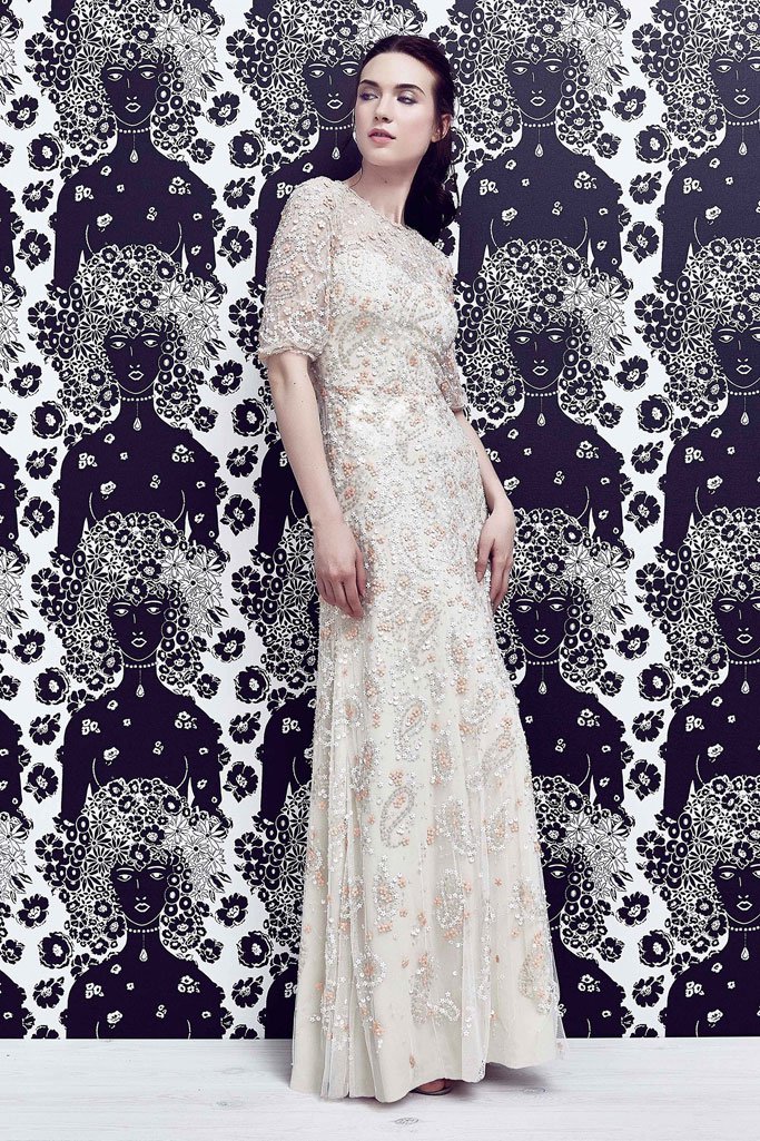 Jenny Packham（珍妮·帕克汉）2025早春Lookbook