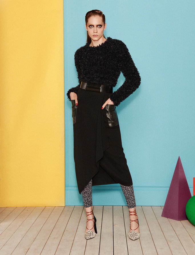 Max Mara（麦丝玛拉）2025早春品牌Lookbook