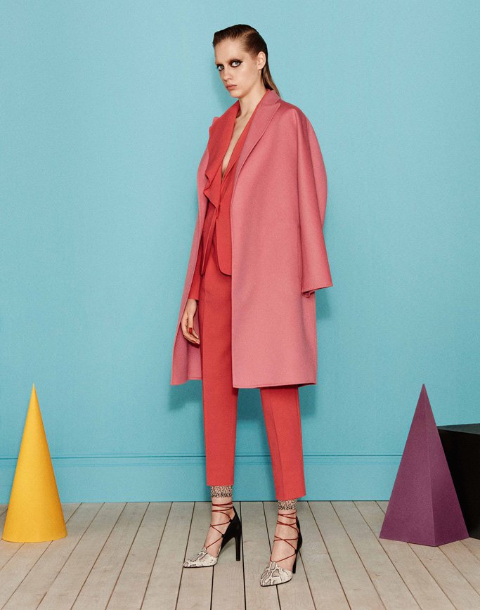 Max Mara（麦丝玛拉）2025早春品牌Lookbook