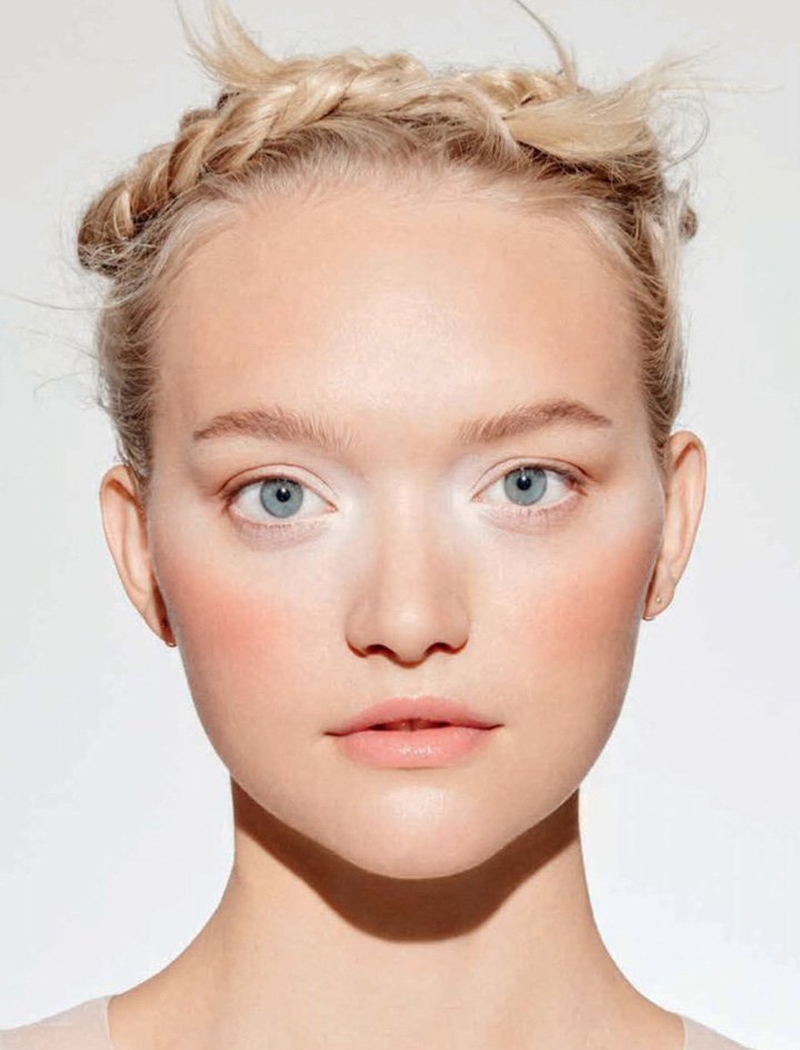 超模Gemma Ward 演绎最新《Elle》时尚杂志大片