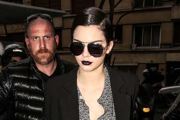 DiorSplit 双色墨镜的革命设计横扫时尚圈