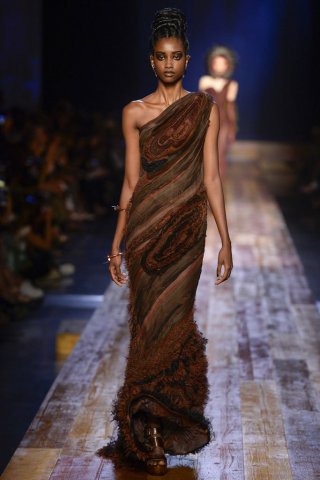 Jean Paul Gaultier 2025巴黎时装周高级定制时装秀
