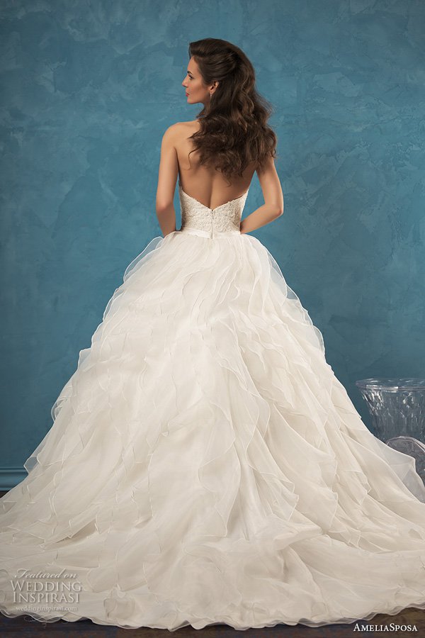 意大利婚纱品牌Amelia Sposa 2025婚纱礼服系列