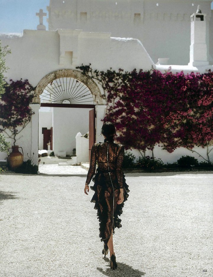 名模Irina Shayk演绎《Vogue》时尚杂志大片