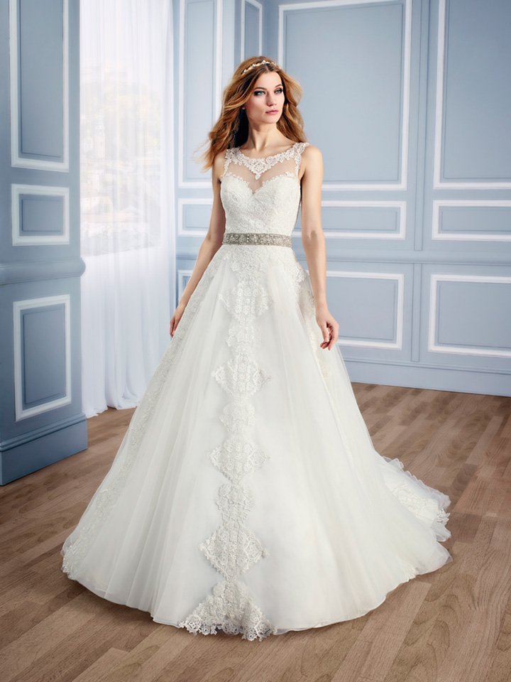 Moonlight Collection 2025秋冬婚纱礼服系列