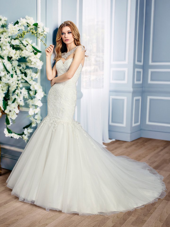 Moonlight Collection 2025秋冬婚纱礼服系列