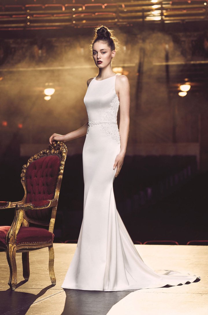 Paloma Blanca 2025婚纱礼服系列