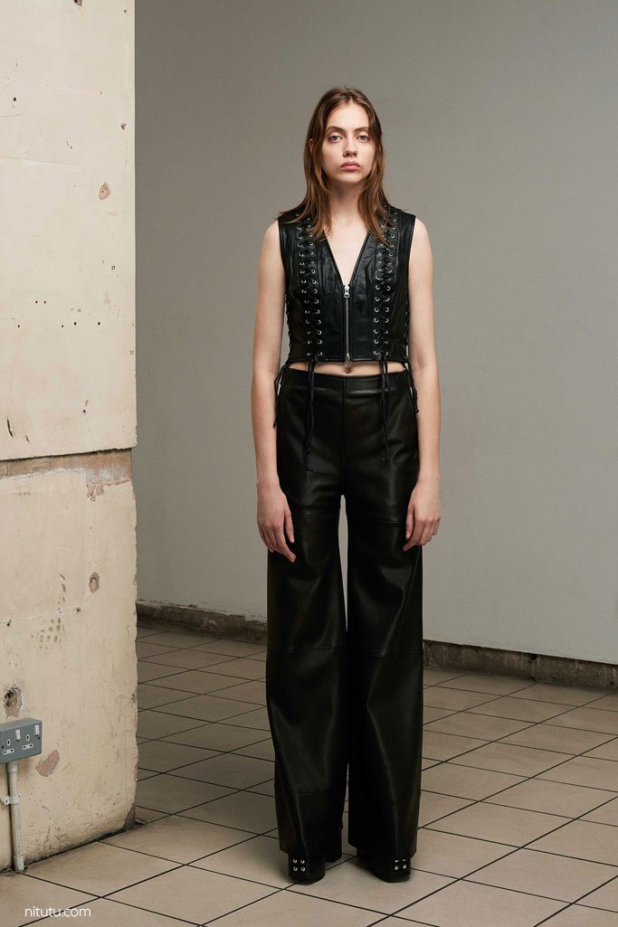 McQ Alexander McQueen 发布2025春夏Lookbook