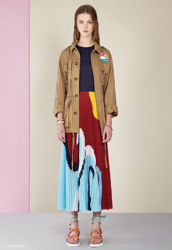 Red Valentino（华伦天奴）2025春夏Lookbook