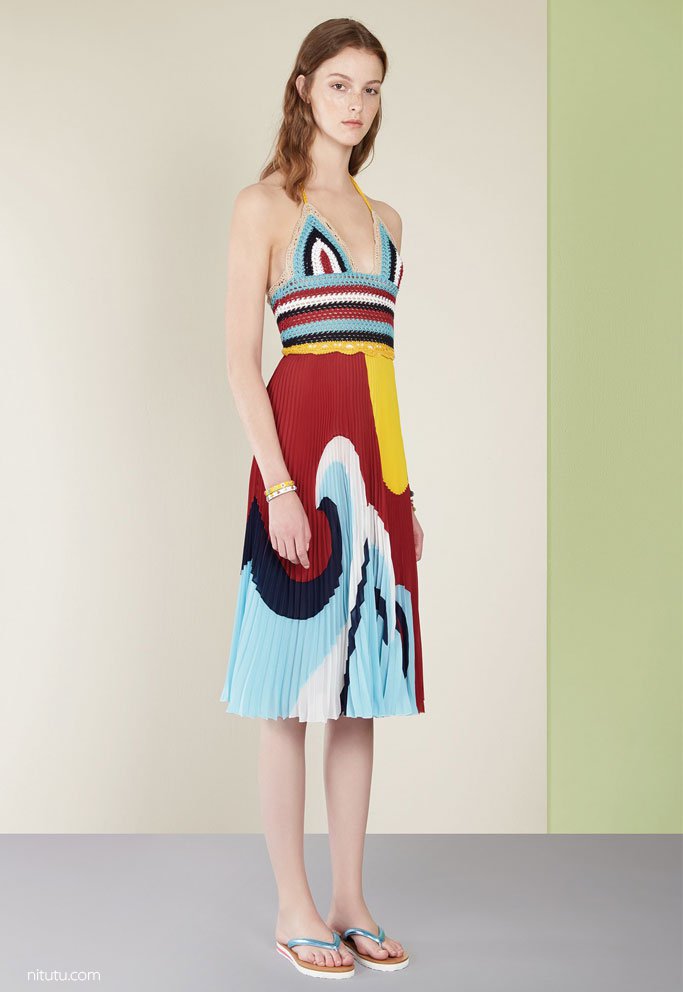 Red Valentino（华伦天奴）2025春夏Lookbook