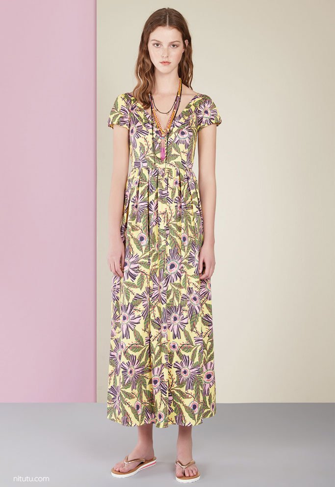 Red Valentino（华伦天奴）2025春夏Lookbook