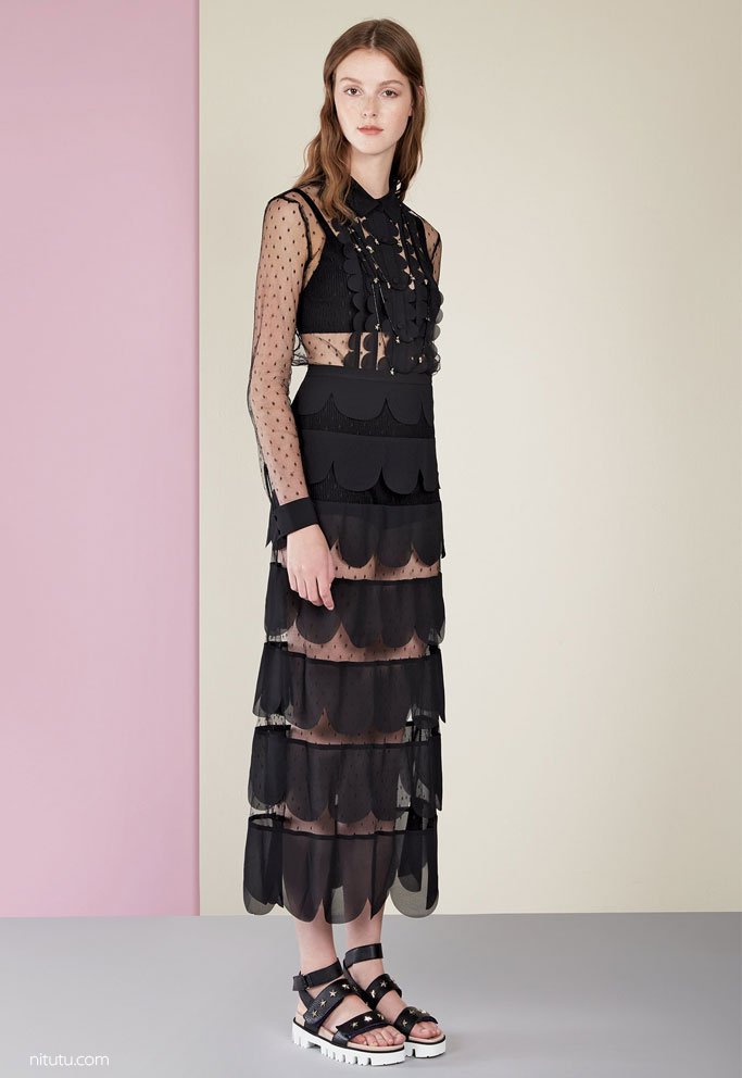 Red Valentino（华伦天奴）2025春夏Lookbook