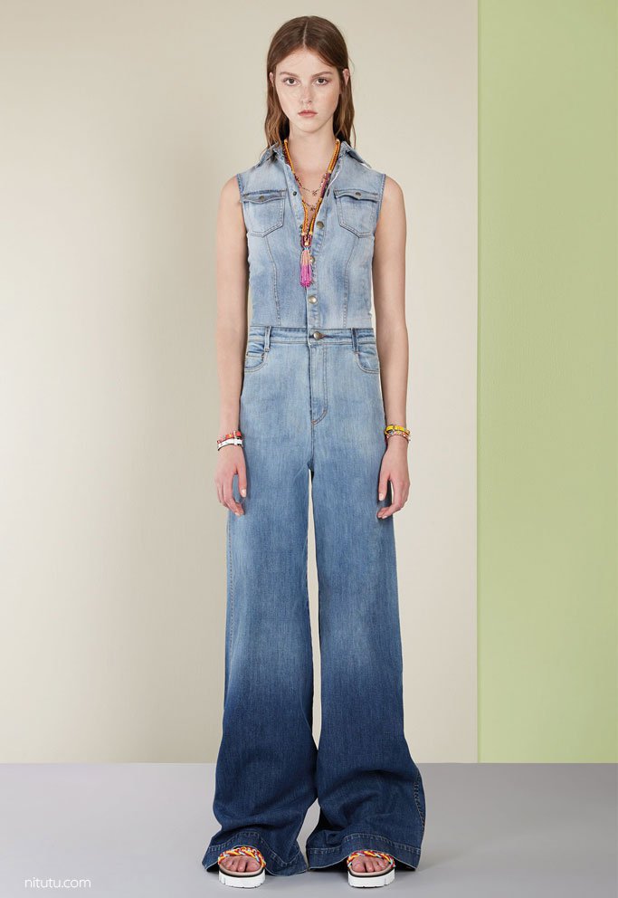 Red Valentino（华伦天奴）2025春夏Lookbook