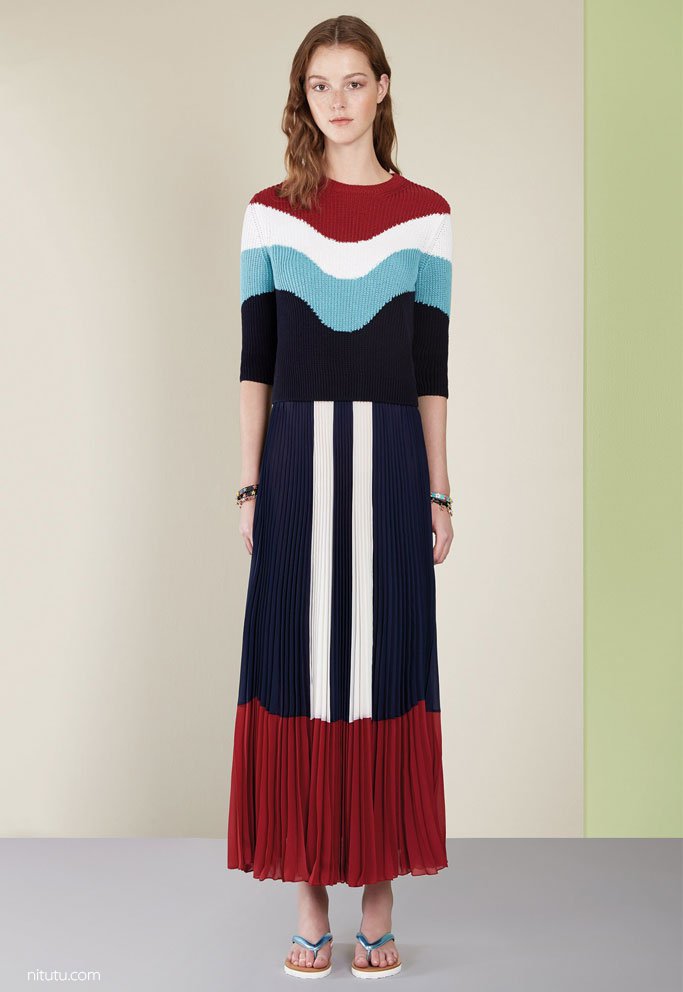 Red Valentino（华伦天奴）2025春夏Lookbook